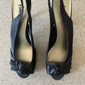 Women's Fioni Black Satin Dress Shoe